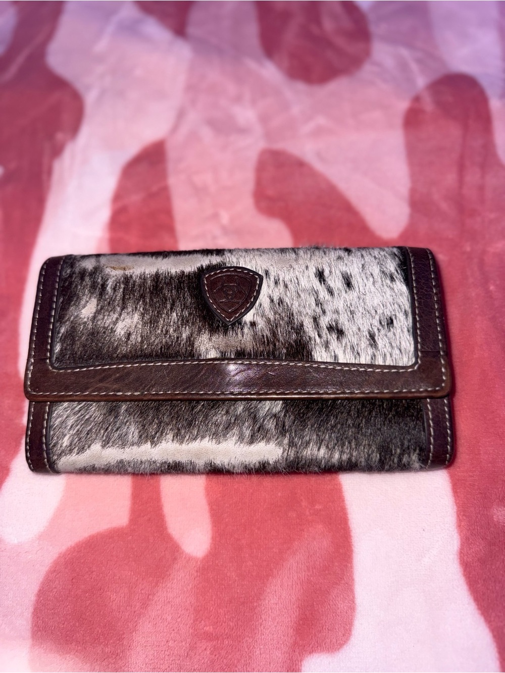 ARIAT – “Alexandria” Ariat Flap Over Wallet
